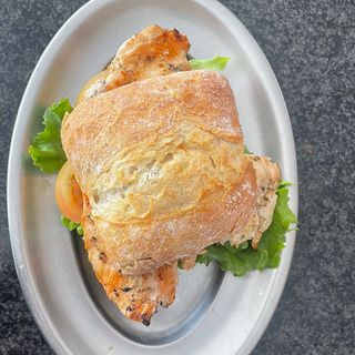Sande bife de frango