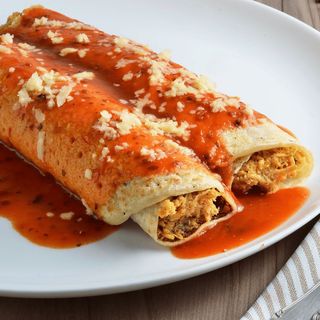 Panqueca de frango desfiado (3 unidades)