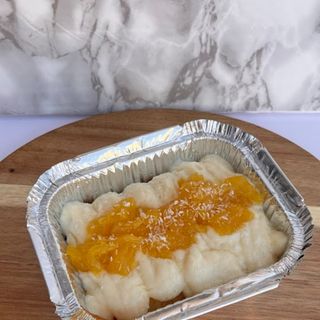 Bolo geladode coco com abacaxi