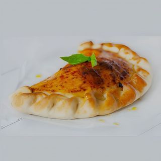 Calzone de Bolonesa