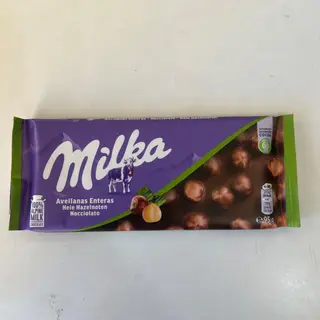 Milka avellans enteras