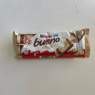 Bueno kinder white