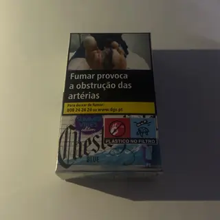 Chesterfield Azul box