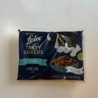 Felix tasty shreds com salmon com 320 g