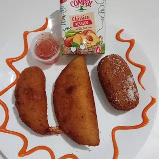 TRIO SALGADOS 100g CADA