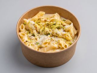 Penne 4 Queijos & Pistáchio