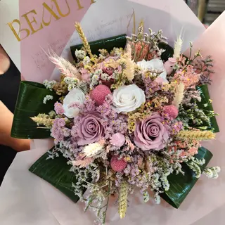Bouquet de flores preservadas