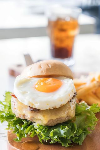Menu Egg Burger