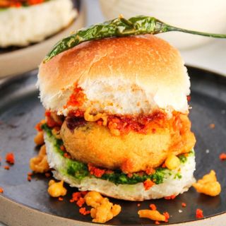 VADA PAV