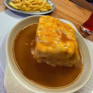 Francesinha à Zé