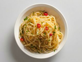 Esparguete allo olio e peperocino