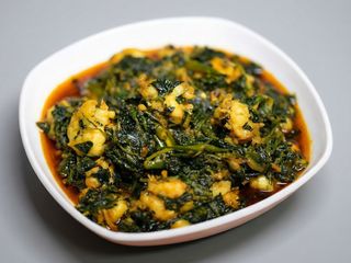 Prawn saag