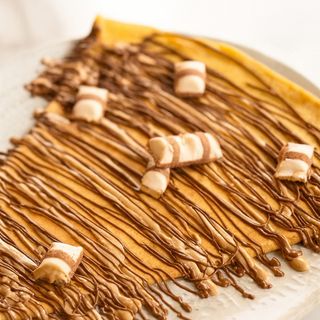 Crepe com Nutella e Kinder Bueno