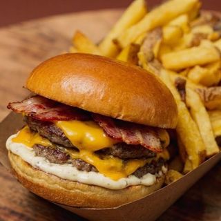 Burger Angus Duplo + BATATA generosa