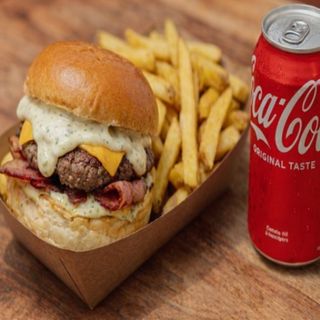 Combo 1 Burger + 1 Batata Frita Simples + 1 Refrigerante