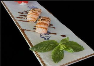 Salmão Grelhado Com Molho Teriyaki