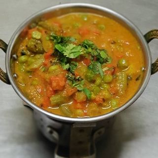 Caril Misto de Vegetais