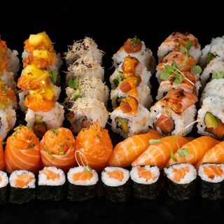 Menu 8 - 40 Peças HAPPY FAMILY