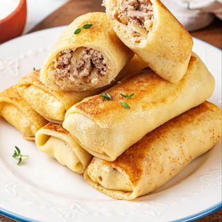 Cheesy chicken crepes
