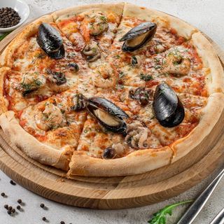 Seafood pizza