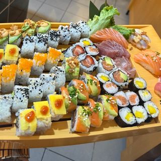 Uramaki Salmão 