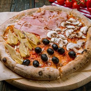 Pizza Quatro stagioni