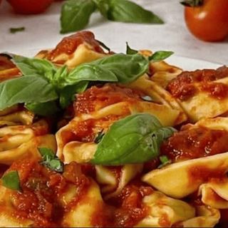 tortellini Alla Cherrisa