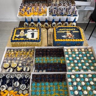 Bolos personalizados, brigadeiros e doces sob medida pra tornar qualquer festa inesquecível!