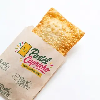 4 - Pastel de Carne com Requeijão Cremoso
