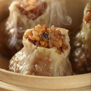 Shumai com Porco 4uni.