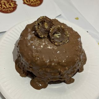 Mini bolo vulcão Ferrero