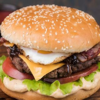 X-tudo com batata frita