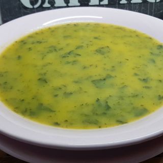 Sopa do dia----- Espinafres