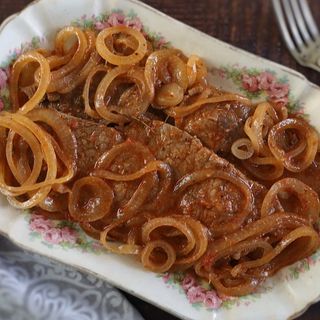 Bifinhos de Vitela de Cebolada