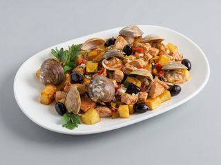 Carne de porco à alentejana