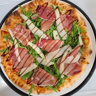 Pizza Prosciutto e Rucola