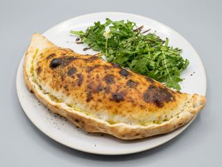 Calzone Della Casa