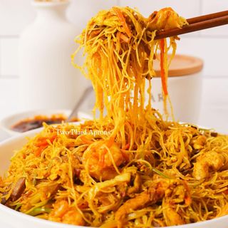Singapore noodles mixed 