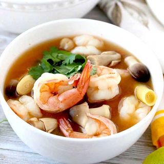 Tom yam soup prawn 