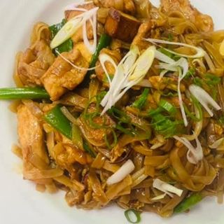 Thai king noodles chicken 