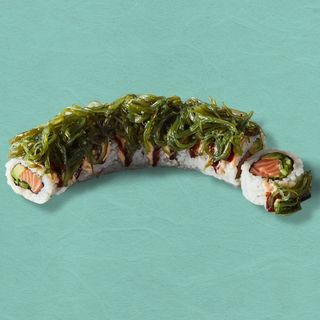 WAKAME SALMÃO ROLL