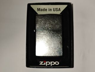 ISQUEIRO ZIPPO