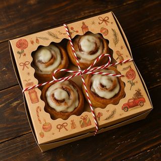 Caixinha de Natal com 4 Cinnamon Rolls