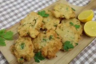 Pataniscas de Bacalhau