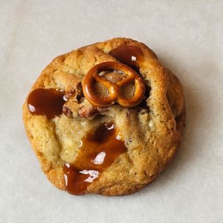 Pretzel Caramel Cookie