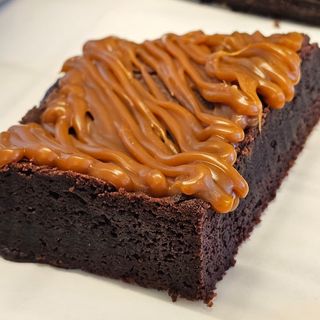 Brownie com Caramelo Salgado