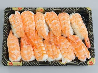 A7. Nigiri de gambas