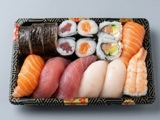 A16. Sushi misto