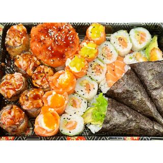 4. Sushi misto grande