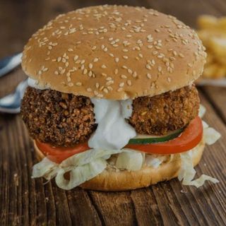 Falafel Burger